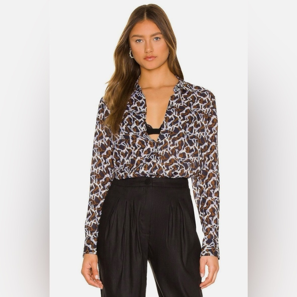 NWT Theory Classic Straight Silk Shirt Size Medium